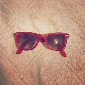 Ray Ban Wayfarer Limited Edition